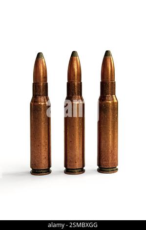 Trois balles pour la carabine isolée sur fond blanc, Russie, Europe Banque D'Images