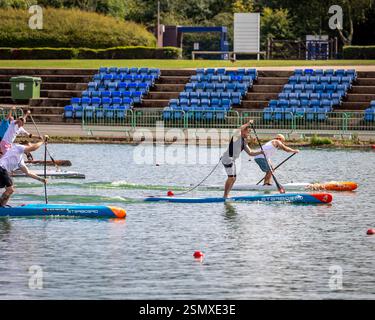 GBSUP National Race Series, Championnats de sprint au National Watersports Centre, Holme Pierrepont Country Park, Nottingham, Royaume-Uni Banque D'Images