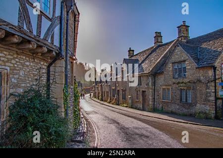 Castle Coombe, Wiltshire 'le plus joli village d'Angleterre' Banque D'Images