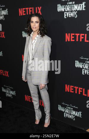 La saison 2 de Lemony Snicket de Netflix est diffusée en première saison le 29 mars 2018 à New York Banque D'Images