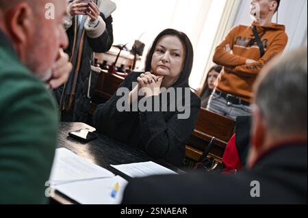 LVIV, UKRAINE - 13 FÉVRIER 2025 - Sofiia Osoba, la fille de la linguiste et politicienne Iryna Farion, assiste à une audience dans l'affaire du meurtre de sa mère, à Lviv, dans l'ouest de l'Ukraine. (Photo de Anastasiia Smolienko/Ukrinform) Banque D'Images