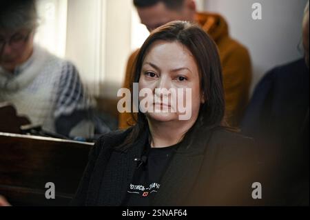 LVIV, UKRAINE - 13 FÉVRIER 2025 - Sofiia Osoba, la fille de la linguiste et politicienne Iryna Farion, assiste à une audience dans l'affaire du meurtre de sa mère, à Lviv, dans l'ouest de l'Ukraine. (Photo de Anastasiia Smolienko/Ukrinform) Banque D'Images