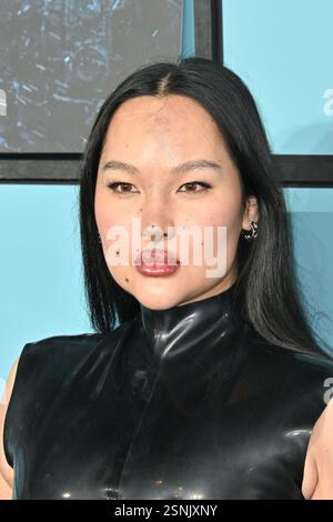 Londres, Royaume-Uni. 13 février 2025. Tsunaina à Mickey 17 en première mondiale au Cineworld Leicester Square. Crédit : Nils Jorgensen/Alamy Live News Banque D'Images