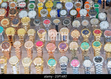 Montres, Marché D'Alcusia, Alcudia, Majorque, Iles Baléares, Espagne, Europe, Banque D'Images