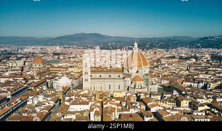Vue aérienne de la cathédrale Santa Maria del Fiore de Florence, Italie Banque D'Images