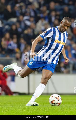 Porto, Portugal. 13 février 2025. Otavio Ataide de Porto lors de l'UEFA Europa League, éliminatoires en phase Knockout, match de football de 1ère manche entre le FC Porto et L'AS Roma le 13 février 2025 à Estádio do Dragão à Porto, Portugal - photo Jose Salgueiro/DPPI crédit : DPPI Media/Alamy Live News Banque D'Images