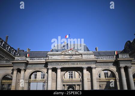Paris, France. 14 février 2025. Entrée du Conseil d'Etat à Paris, France, le 14 février 2025. Photo par Eliot Blondet/ABACAPRESS. COM Credit : Abaca Press/Alamy Live News Banque D'Images