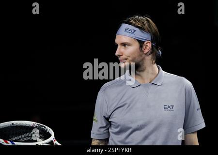 Marseille, France, FRANCE. 12 février 2025. ALEXANDER BUBLIK du Kazakhstan en action contre UGO HUMBERT de France lors de l'OPEN 13 2025, ATP 250, tournoi français, ATP Tour, surface dure, . Intérieur, le 12 février 2025 à Marseille, Palais des sports, France - photo Emilie Lohmann/OLLI Media (crédit image : © Emilie Lohmann/ZUMA Press Wire) USAGE ÉDITORIAL SEULEMENT! Non destiné à UN USAGE commercial ! Banque D'Images