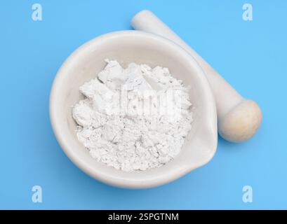 Hypochlorite de calcium CaOCl2. Son nom chimique est hypochlorite de calcium. Il est également appelé chlorure de chaux. Banque D'Images