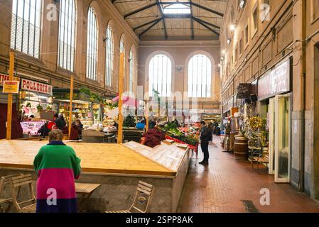 Nterior du Mercato centrale, Livourne, Toscane, Italie Banque D'Images