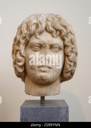 Athènes. Grèce. Portrait tête d'Eubouleus / Eubuleus. Musée archéologique national d'Athènes. La tête représente Eubouleus, une mythique, chthonique elle Banque D'Images