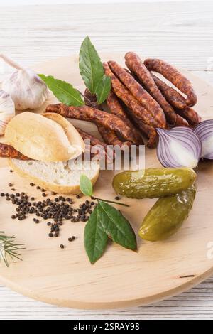 Frankfurterki World à de petites saucisses minces connues et aimées Banque D'Images