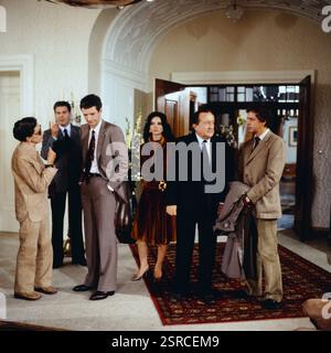 Der Alte, ZDF Krimi-Serie, 1983, Folge : Der Tote im Wagen, Régie : Theodor Grädler, Szene : Inge Birkmann, Jan Hendriks, Matthieu Carriere, Mijou Kovacs, Siegfried Lowitz, Michael Ande Banque D'Images