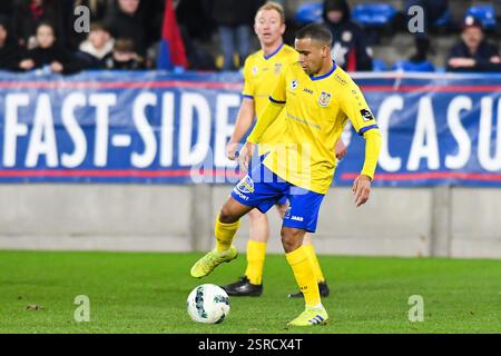 Beveren Waas, Belgique. 15 février 2025. Kurt Abrahams de Beveren photographié lors d'un match de football entre SK Beveren et RFC Liège, samedi 15 février 2025 à Beveren-Waas, le jour 22 de la deuxième division du championnat belge 'Challenger Pro League' 2024-2025. BELGA PHOTO JILL DELSAUX crédit : Belga News Agency/Alamy Live News Banque D'Images