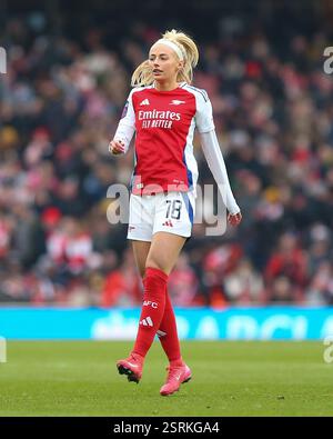 North London, Royaume-Uni. 16 février 2025. North London, Angleterre, 16 février 2025 : Chloe Kelly (18 Arsenal) lors du match de Super League Barclays Womens entre Arsenal et Tottenham Hotspur à l'Emirates Stadium dans le nord de Londres, en Angleterre. (Jay Patel/SPP) crédit : photo de presse sportive SPP. /Alamy Live News Banque D'Images