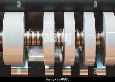 Fragment de la bande de grippage de la machine d'étiquetage. Résumé Contexte industriel. Banque D'Images