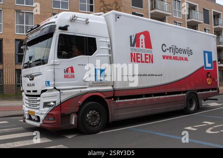 Camion Nelen C-Rijbewijs Verkeersschool à Amsterdam pays-Bas 14-2-2025 Banque D'Images