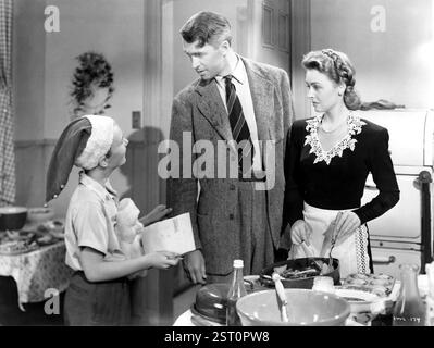 C'EST UNE VIE MERVEILLEUSE [US 1946] JIMMY HAWKINS, JAMES STEWART, DONNA REED date : 1946 Banque D'Images