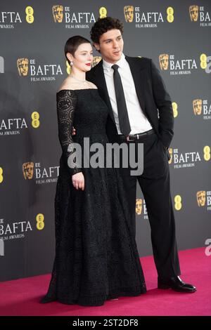 Londres, Royaume-Uni. 16 février 2025. Photo : Thomasin Mackensie assiste aux EE British Academy film Awards 2025. Crédit : Justin Ng/Alamy Live News Banque D'Images