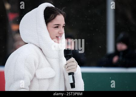 MOSCOU, RUSSIE - FAEBRUARY 16 2025 : Evgenia Medvedeva donne une classe de maître en patinage artistique Banque D'Images