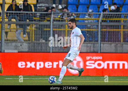 Castellammare Di Stabia, Italie. 16 février 2025. Andrea Hristov lors du match DE SERIE BKT 2024/25 entre la SS Juve Stabia et Cosenza Calcio au stade Romeo menti le 16 février 2025 à Castellemmare di Stabia, Italie crédit : Agence photo indépendante/Alamy Live News Banque D'Images