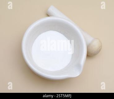 Le lactate de zinc est un composé chimique, un sel de zinc et d'acide lactique Banque D'Images