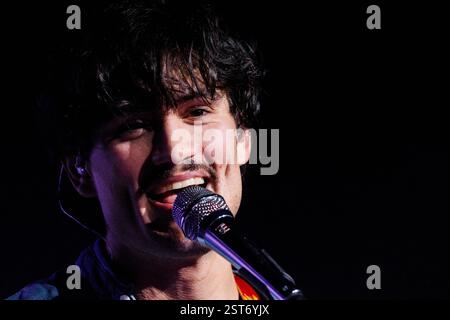 Copenhague, Danemark. 16 février 2025. Le chanteur, compositeur et musicien américain carter Vail donne un concert à VEGA à Copenhague. Banque D'Images