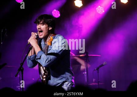 Copenhague, Danemark. 16 février 2025. Le chanteur, compositeur et musicien américain carter Vail donne un concert à VEGA à Copenhague. Banque D'Images