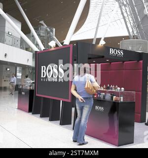 Faites vos achats à l'aéroport international de kuala lumpur en malaisie Banque D'Images