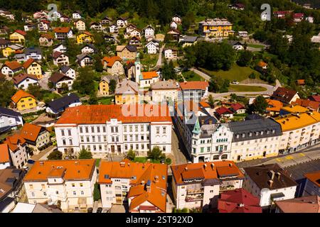 Vue aérienne du centre-ville d'Idrija, Slovénie Banque D'Images