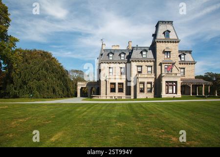 Le magnifique manoir historique de Château-sur-mer d'âge doré à Bellevue avenue à Newport, Rhode Island, États-Unis Banque D'Images