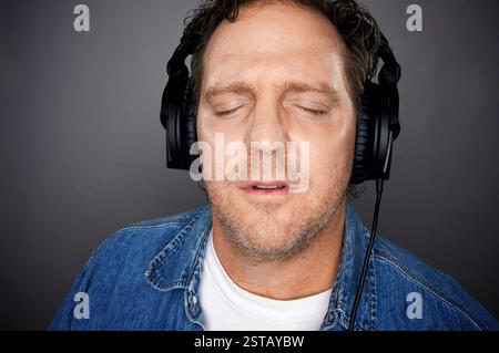 Homme avec casque Banque D'Images