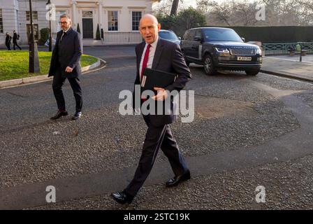 Londres, Royaume-Uni. 18 février 2025. Le secrétaire à la Défense, John Healey, à l'Institute for Government. Il prononce un discours exposant la position du Royaume-Uni à l’égard de l’Ukraine et la possibilité de mettre en place une force de maintien de la paix. Crédit : Karl Black/Alamy Live News Banque D'Images