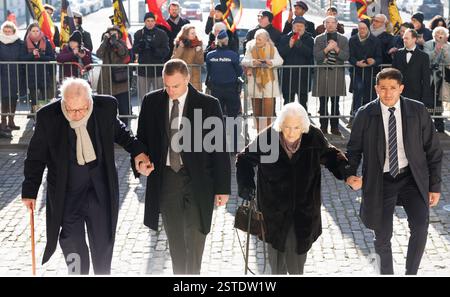Bruxelles, Belgique. 18 février 2025. Le Roi Albert II de Belgique et la Reine Paola de Belgique photographiés avant la cérémonie annuelle en mémoire des membres décédés de la famille royale, à onze-Lieve-Vrouwekerk/notre-Dame de Laeken, à Bruxelles, mardi 18 février 2025. BELGA PHOTO BENOIT DOPPAGNE crédit : Belga News Agency/Alamy Live News Banque D'Images