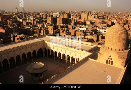 Vue du vieux Caire, Égypte mosquée formulaire Banque D'Images