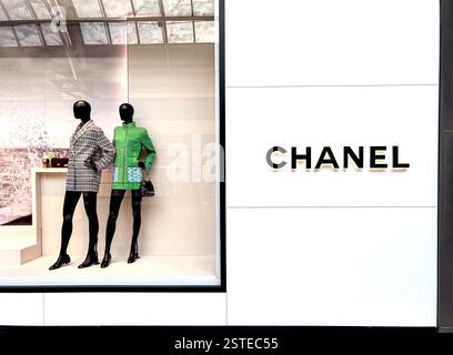 Vitrine du magasin Chanel dans le haut de gamme Banque D'Images