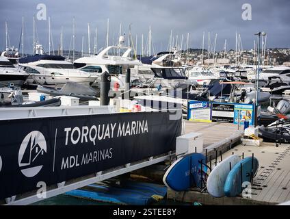 Bateaux dans la marina de Torquay, Devon, Angleterre. Banque D'Images