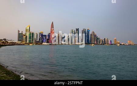 Doha Skyline Doha Qatar 17-02-2025 Banque D'Images