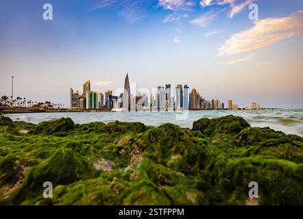Doha Skyline Doha Qatar 17-02-2025 Banque D'Images