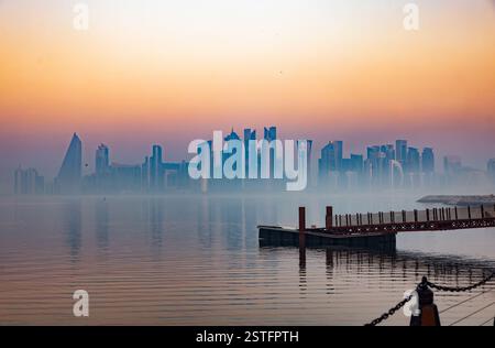 Doha Skyline Doha Qatar 17-02-2025 Banque D'Images