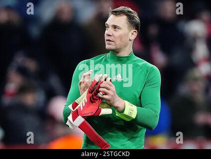 Le gardien de but du Bayern Munich Manuel Neuer après le match de l'UEFA Champions League à l'Allianz Arena de Munich, en Allemagne. Date de la photo : mardi 18 février 2025. Banque D'Images
