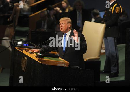 Le président AMÉRICAIN Donald Trump s’adresse à la 72e Assemblée générale annuelle des Nations Unies à New York le 19 septembre 2017 Banque D'Images