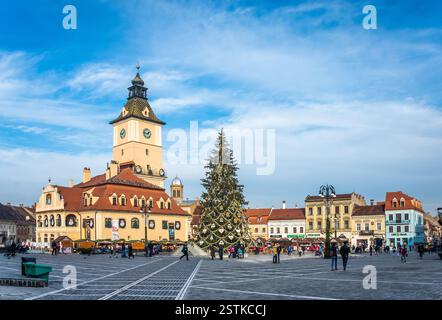 Place de la mairie de Brasov en Roumanie Banque D'Images