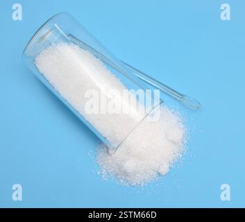 Le sulfate de zinc est un composé inorganique de formule ZnSO4 Banque D'Images