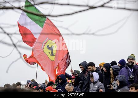 Maranello, Italie. 19 février 2025. Supporters de Ferrari pendant le shakedown - Ferrari SF-25, championnat de formule 1 à Maranello, Italie, 19 février 2025 crédit : Agence photo indépendante/Alamy Live News Banque D'Images