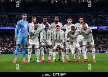 Madrid, Espagne. 19 février 2025. Barcelone, Espagne, 19 février 2024 : joueurs du Real Madrid lors du match de football de l'UEFA Champions League entre le Real Madrid CF et le Manchester City FC au stade Santiago Bernabeu de Madrid, Espagne (Judit Cartiel/SPP) crédit : SPP Sport Press photo. /Alamy Live News Banque D'Images