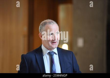 Édimbourg, Écosse, Royaume-Uni. 20 février 2025. SUR LA PHOTO : Michael Matheson MSP. Session hebdomadaire des premiers ministres questions à l'intérieur de la chambre et des couloirs à Holyrood au Parlement écossais. Crédit : Colin d Fisher crédit : Colin Fisher/Alamy Live News Banque D'Images