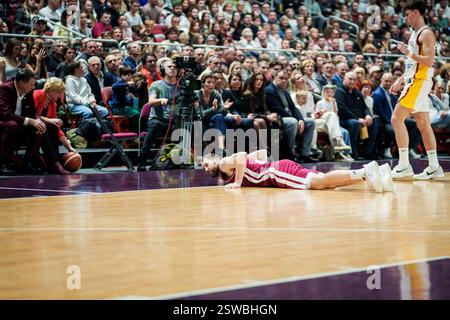 RIGA, Lettonie. 20 février 2025. Match qualificatif FIBA Eurobasket entre l'équipe Lettonie et l'équipe Espagne. Crédit : Gints Ivuskans/Alamy Live News Banque D'Images