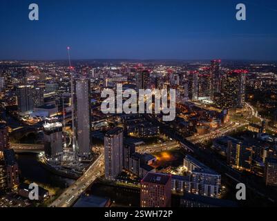Lever du soleil sur le paysage urbain de Manchester et Urban Skyline Banque D'Images
