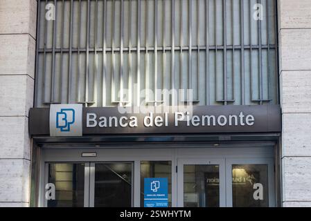 Turin, Italie - 27 novembre 2024 : Banca del Piemonte Bank Office à Turin ou Torino, Piémont, Italie Banque D'Images